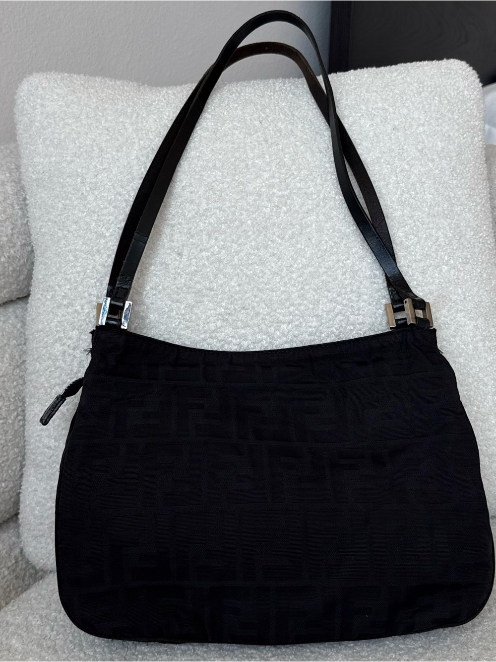 Authentic Fendi Shoulder Bag - Picture 5 of 12